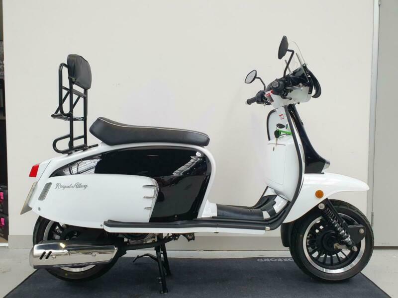 ROYAL ALLOY GT125 CLASSIC PACK DUAL COLOUR BRAND NEW 2020 STYLISH