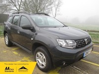 Dacia Duster ESSENTIAL SCE