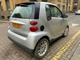 Smart Fortwo 1 0 Mhd Auto White Black Top Spec In East London