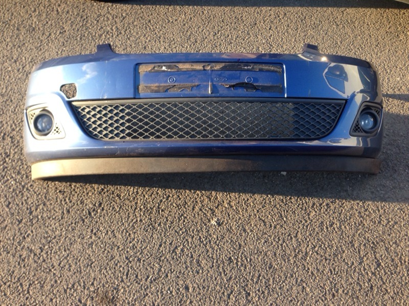 Ford fiesta 2007 front bumper in blue mk6 with fog lights in Erdington, West Midlands Gumtree