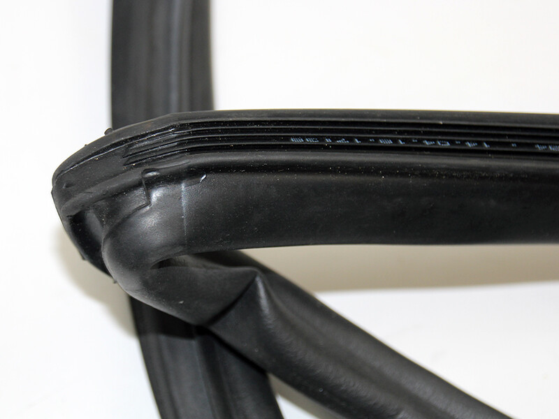 Dichtung Abdichtung Heckklappe Heckklappendichtung Mercedes S124 ( W124 T-Mod.)