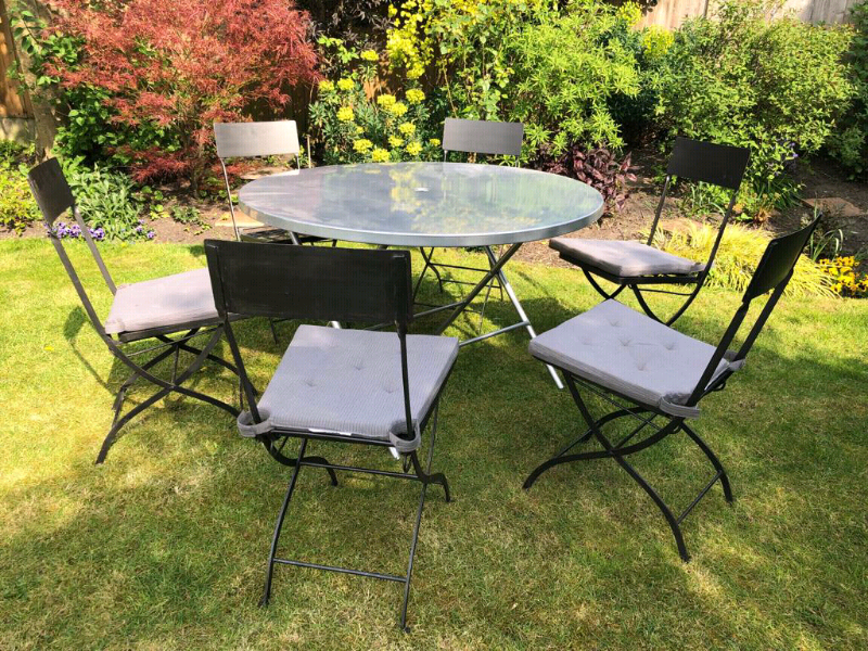 Garden Table & Chairs (Metal) in Bowdon, Manchester Gumtree