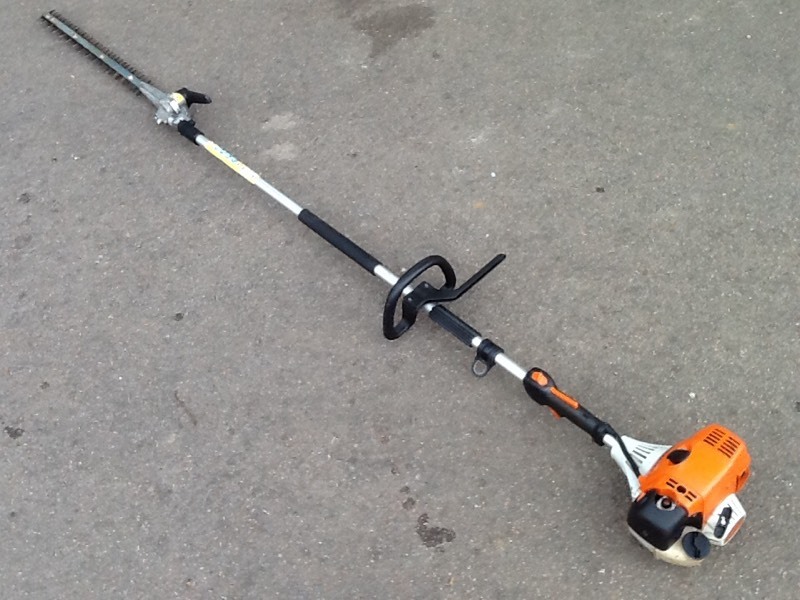 2012 STIHL HL95 LONG REACH HEDGE TRIMMER CUTTER in Beccles, Suffolk