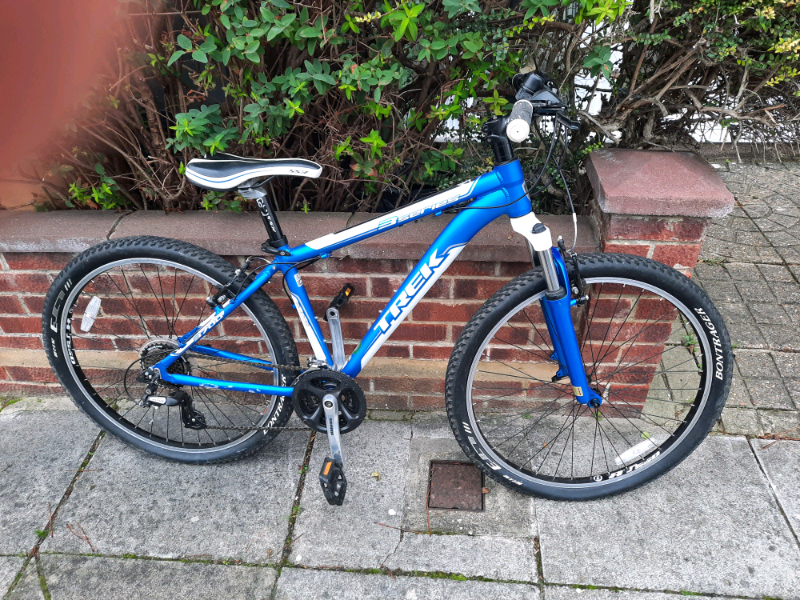 trek 3 series mountain bike for sale