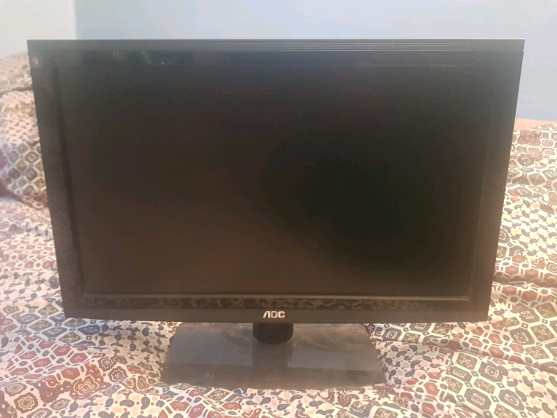 AOC monitor | in Oldham, Manchester | Gumtree