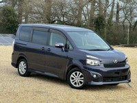 TOYOTA VOXY / NOAH 2013 87K MILES FRESH IMPORT 7 SEATER