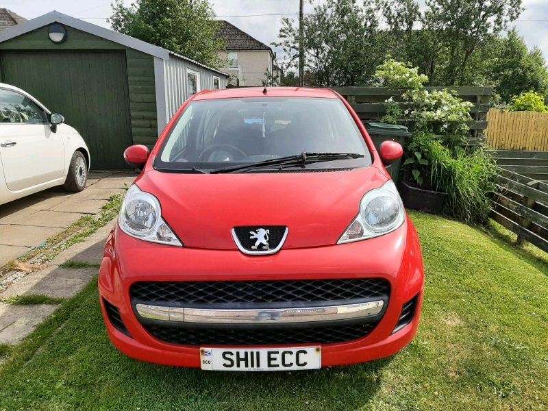 Peugeot 107 2011