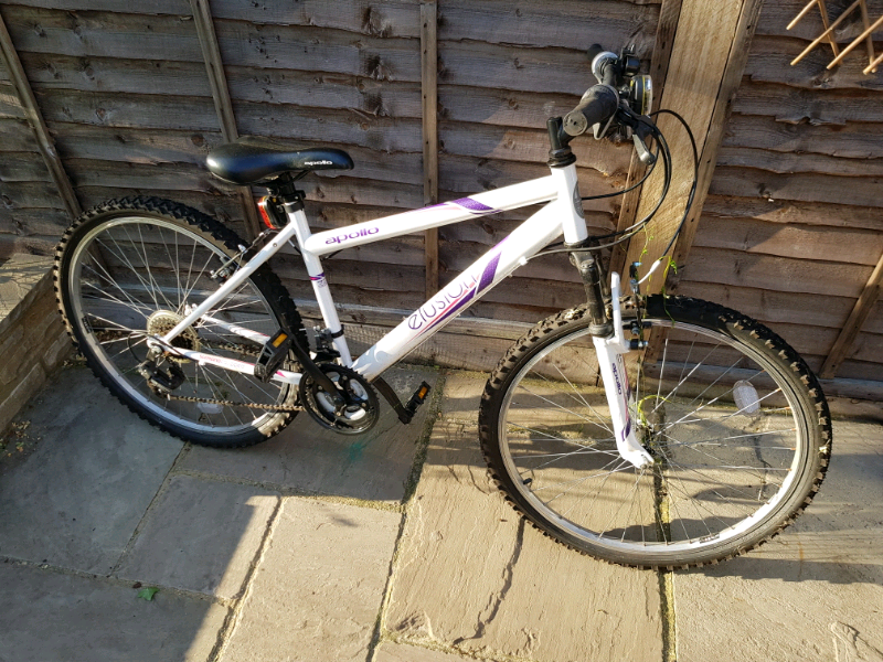 apollo elusion womens bike