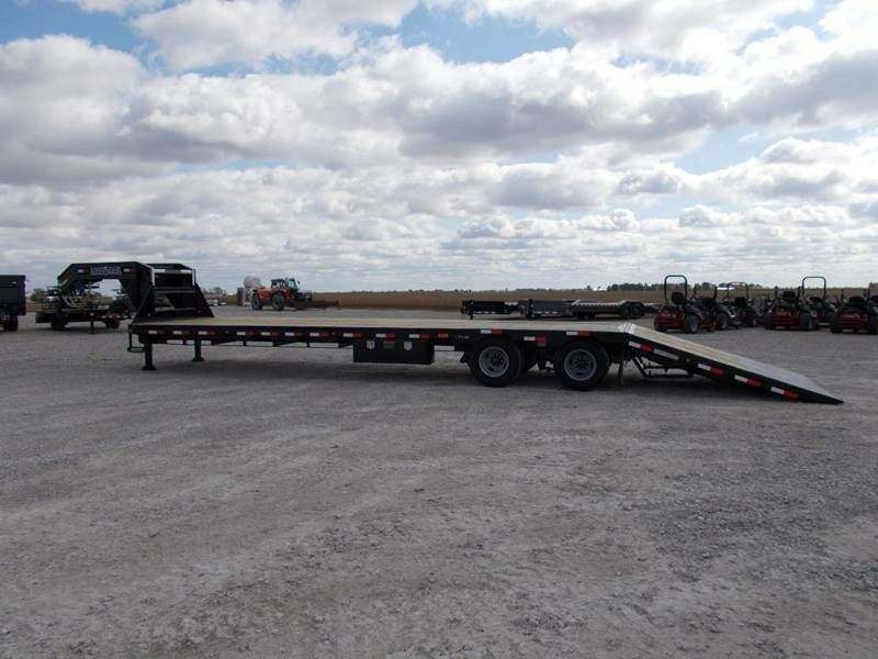 2020 Load Trail 36' Gooseneck Trailer Hydro Jacks, Hydro Dove, Low