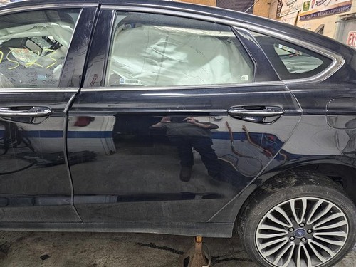 Used Rear Left Door Assembly Rear Side fits: 2017 Ford Fusion Rear Left Grade A