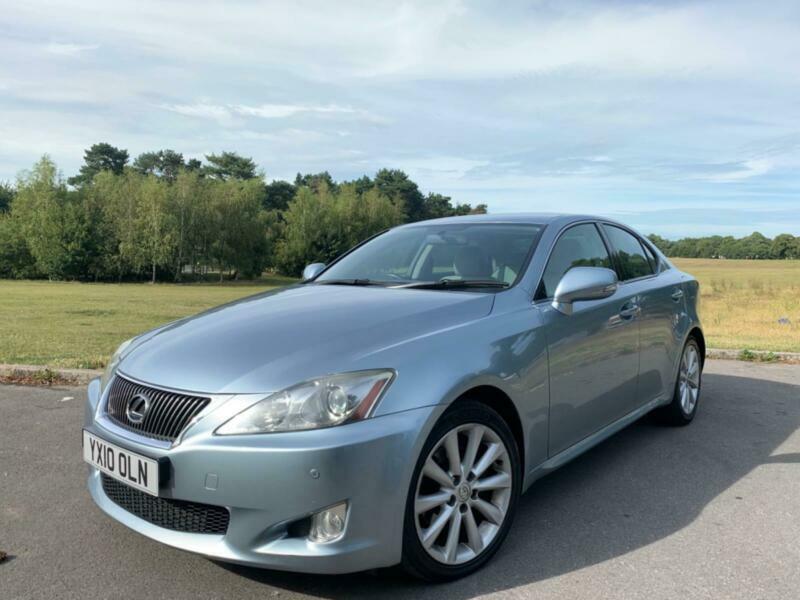 Lexus is250 2010