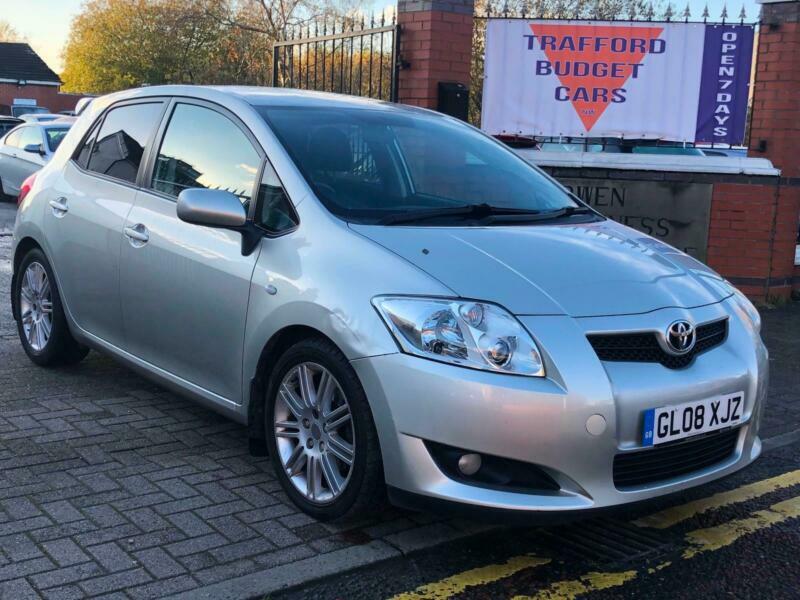 Toyota auris 2