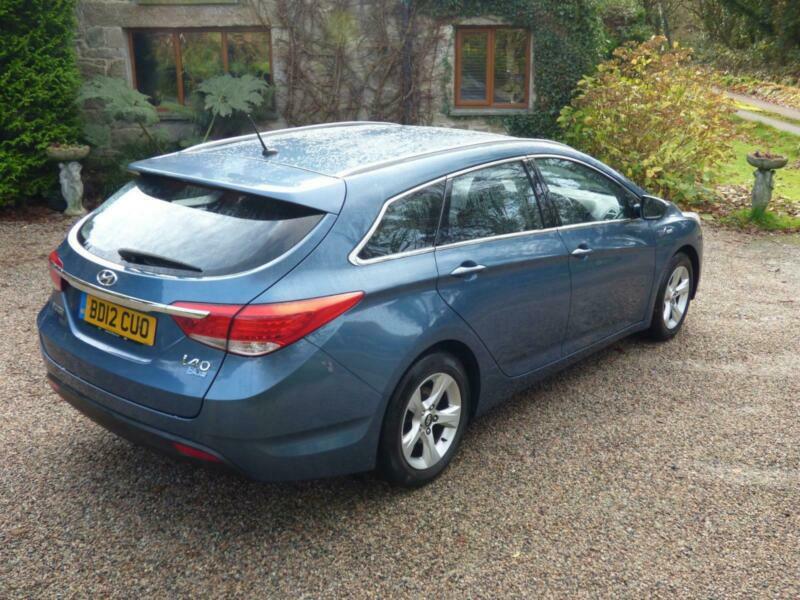 Hyundai i40 скрип сзади