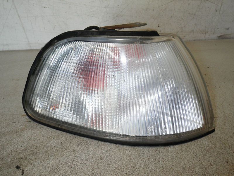 Clignotant Avant Droit Hyundai Pony Ii Hatchback 1.3 Ls (Xp) (G4dg)