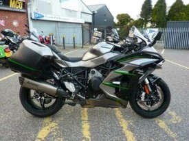 Kawasaki Ninja h2 SX se 2022