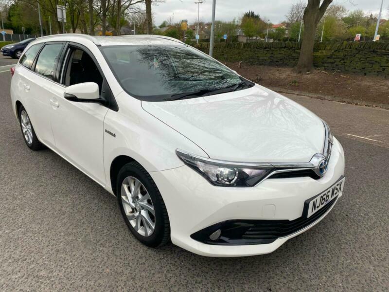 2016 Toyota Auris 1.8 Hybrid Business Edition 5dr CVT WITH LPG NO