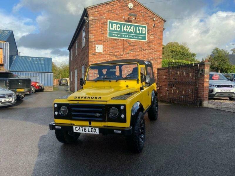 Land rover defender 2003