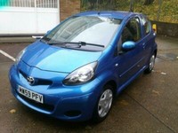 2010 Toyota AYGO 1.0 VVT-i Blue 3dr HATCHBACK Petrol Manual