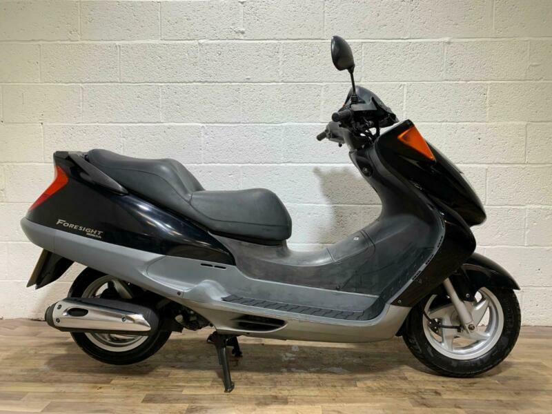  Honda  FES 250  FORESIGHT 2000 LOW MILEAGE GREAT CONDITION 