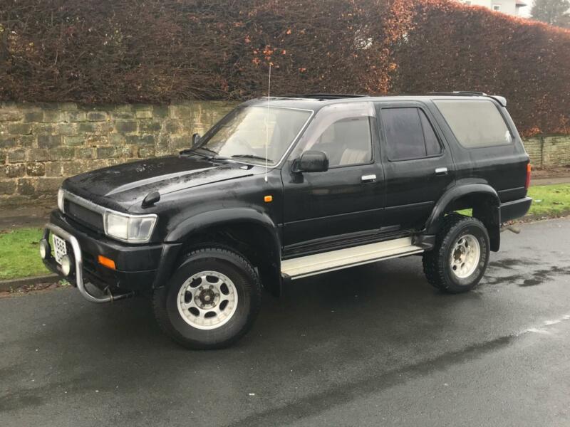 Toyota hilux surf 2
