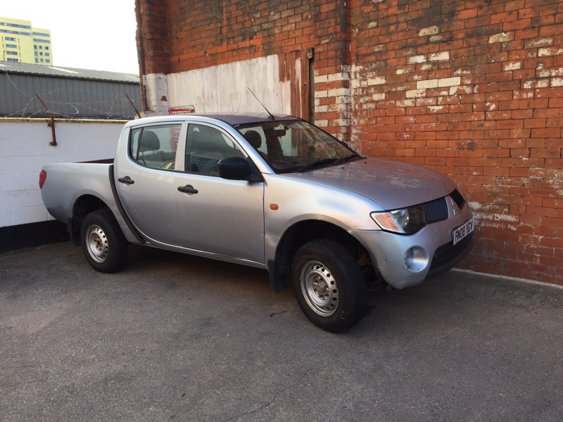 Mitsubishi l200 2008 года