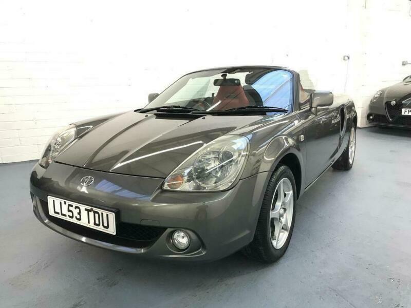 2004 toyota mr2