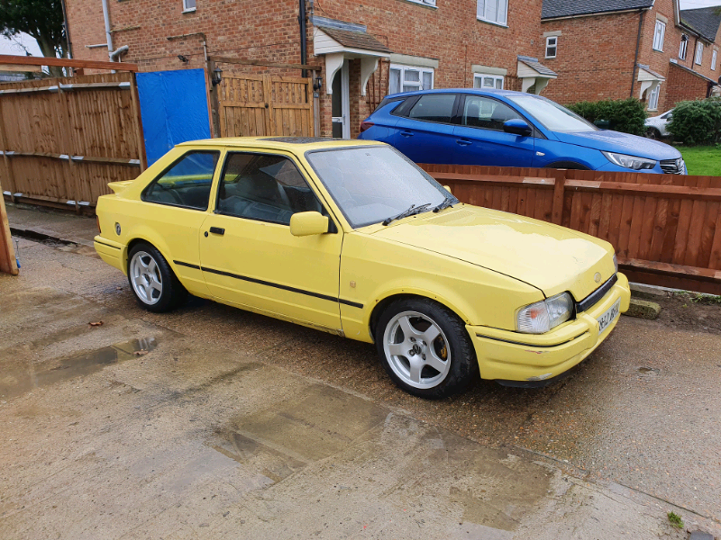 Ford escort xr3i