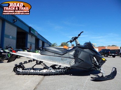 2009 Ski-Doo Summit 154 800R Power T.E.K. Black