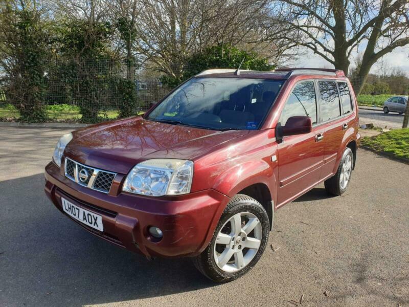 Nissan x trail columbia