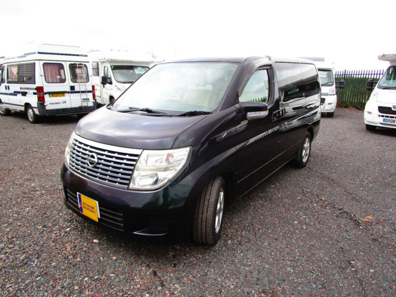 Nissan elgrand 2