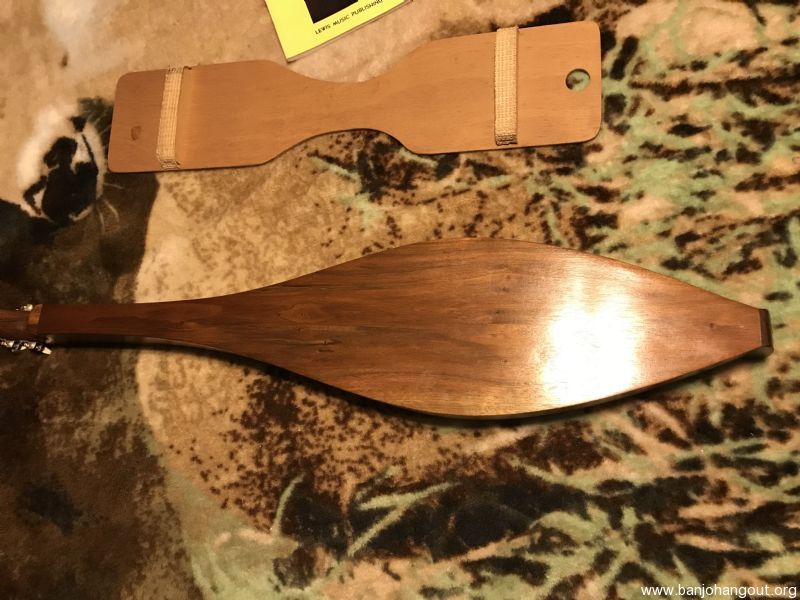 Earl Templin walnut mountain dulcimer # 613 w/possum board & book