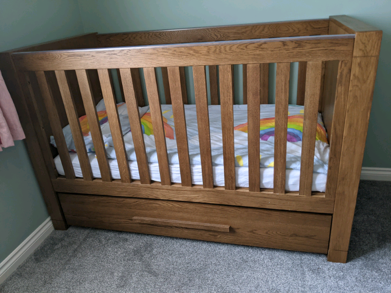 VIB Moderno Cot bed and chest of Drawers in Glasgow Gumtree