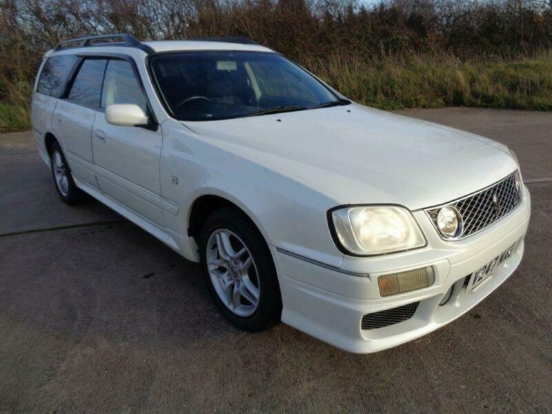 Nissan stagea 2000