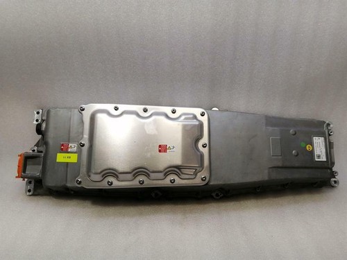 PORSCHE TAYCAN 9J Battery isolator 9J1915251M Batterietrennelement TURBO