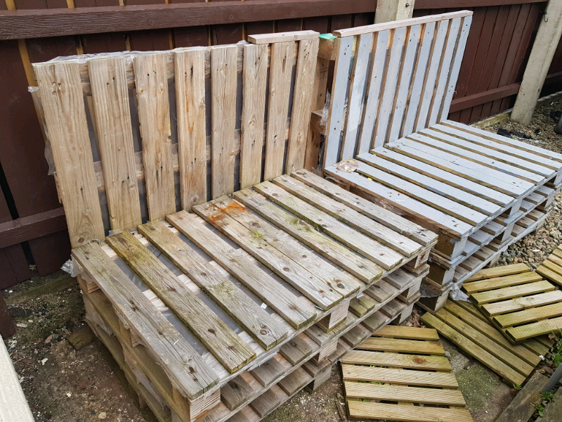 3 Pallet Seats Patio Heater 2 High Chairs 20 Patio Set In