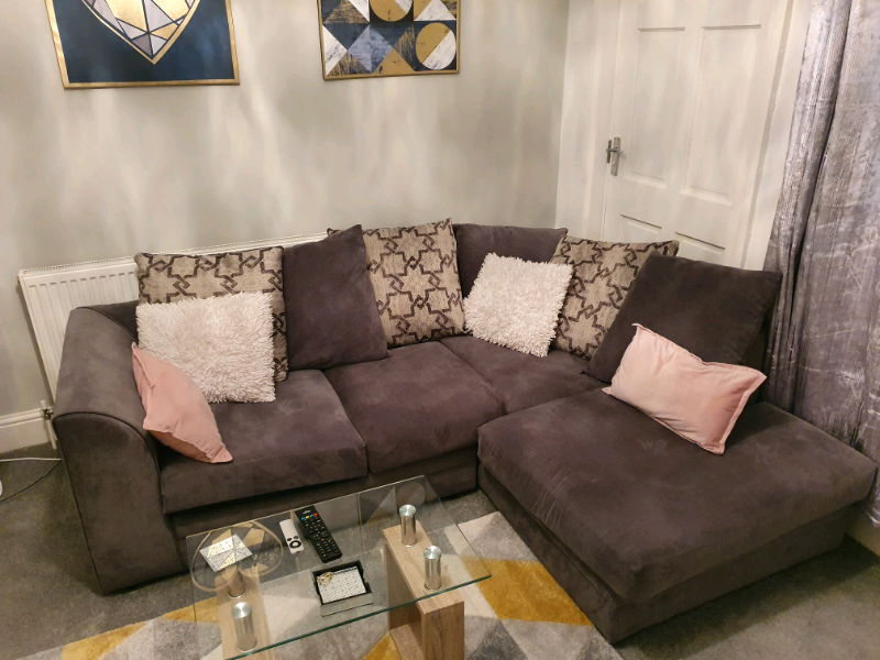 Corner sofa Sheffield (collection only) in Sheffield, South