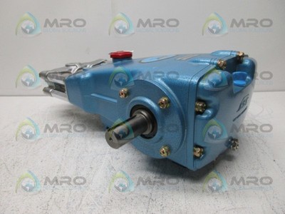 CAT PUMPS 2520 TRIPLEX PUMP *NEW NO BOX*
