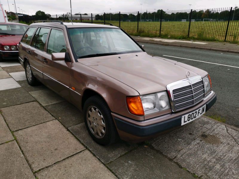 Мерседес w124 e220
