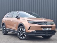 2025 Vauxhall Grandland 1.2 Hybrid [136] Ultimate 5dr e-DCT6 [Pan Roof] Hatchbac