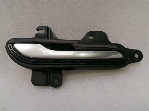 TESLA MODEL 3 FRH Door handle 1081832-00-G Türgriff Vorne Rechts