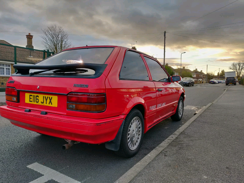 Mazda 323 turbo