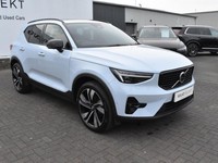 VOLVO XC40 2.0 B4P Ultra Dark 5dr Auto