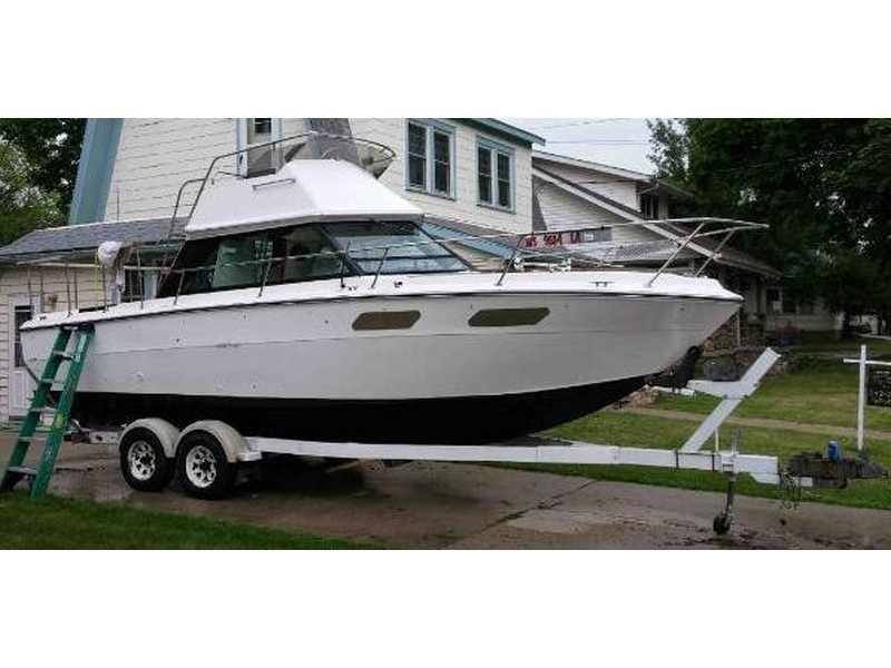 1978 Sea Ray 24' Boat Flybridge 350 I/O Engine w/ Trailer Refurbished Searay