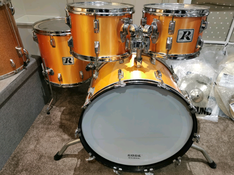 Rogers USA 1976 'Big R' Drum kit metallic gold in Worcester
