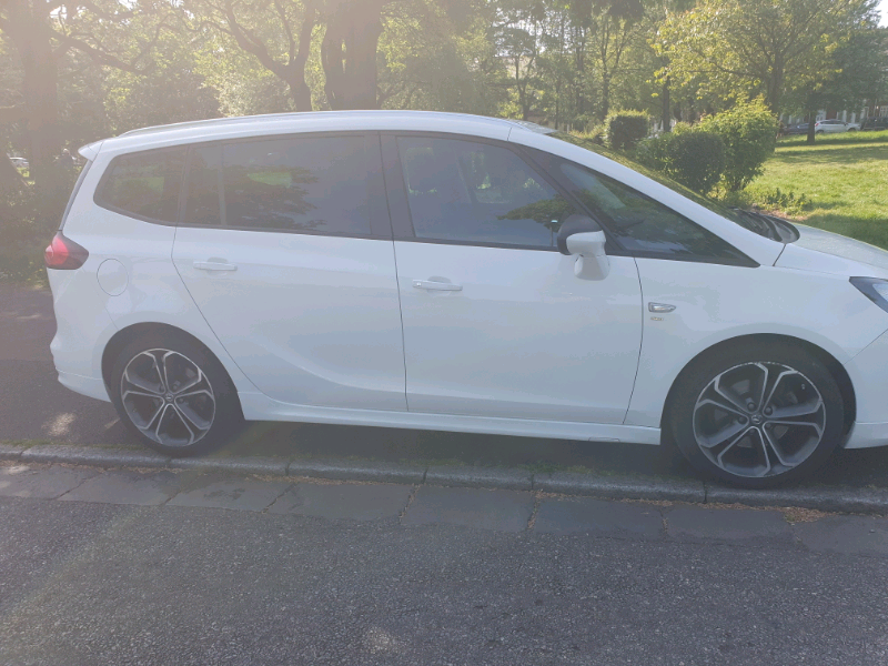 VAUXHALL ZAFIRA TOURER SRI low mileage in Anfield, Merseyside Gumtree