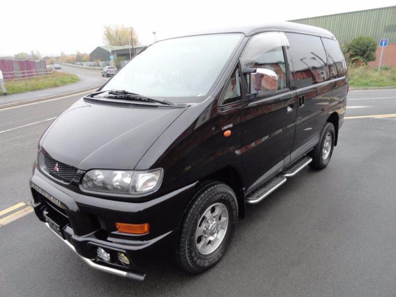 Mitsubishi delica 2002
