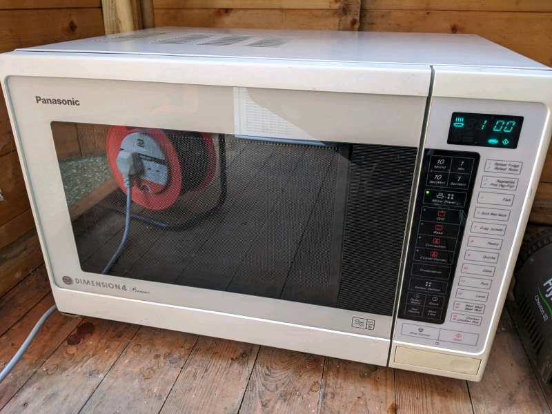 Panasonic Dimension 4 combination microwave and convection oven in