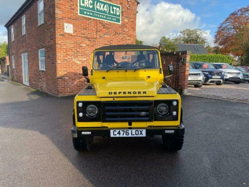 Land rover defender 2003