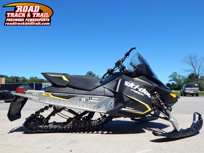 2018 Ski-Doo MXZ® Sport Ripsaw 1.25 Rotax® 600 CARB REV-XP Black