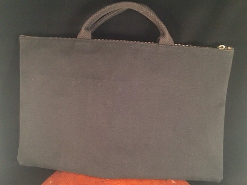 The Art Institute of Chicago Black Canvas Bag Seurat Sunday Afternoon Zipper